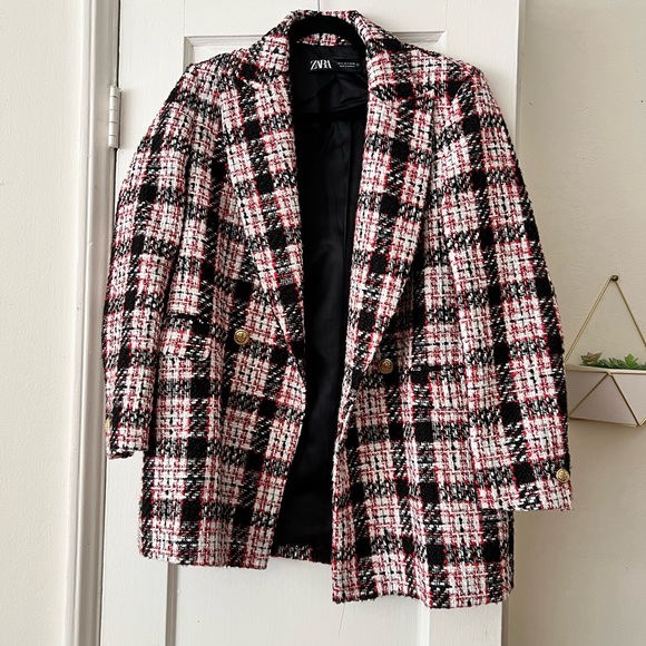 Blogger FAVORITE rare Zara tweed blazer - Picture 3 of 8